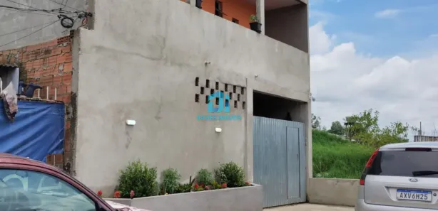 Sobrado com 2 Quartos à venda, 127m² no Guarituba, Piraquara