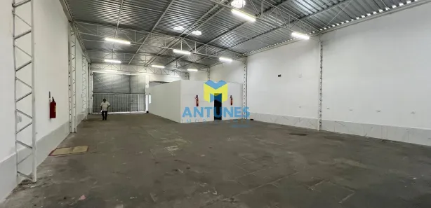 Galpão / Depósito / Armazém para alugar, 450m² no Ipsep, Recife