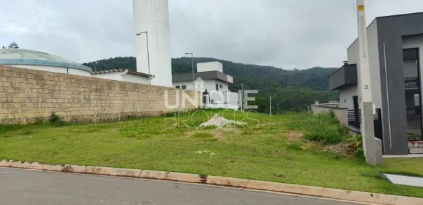 Terreno / Lote / Condomínio à venda, 430m² no Bairro Itapema, Itatiba