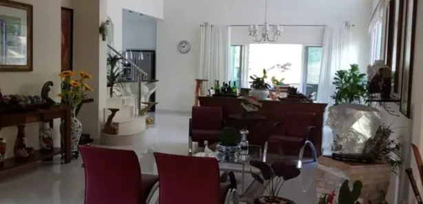 Casa de Condomínio com 4 Quartos à venda, 469m² no , Serra Negra