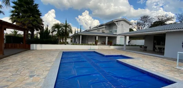 Fazenda / Sítio / Chácara com 6 Quartos à venda, 3000m² no , Mairinque