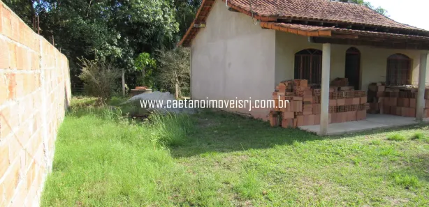 Casa com 2 Quartos à venda, 300m² no Papucaia, Cachoeiras de Macacu