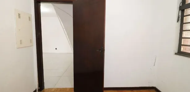 Casa Comercial com 5 Quartos para alugar, 300m² no Centro, Mogi das Cruzes