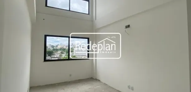 Conjunto Comercial / Sala para venda ou aluguel, 31m² no Aterrado, Volta Redonda