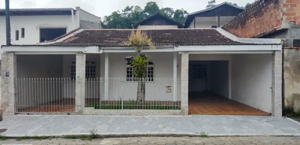 Casa com 3 Quartos à venda, 124m² no Itoupavazinha, Blumenau