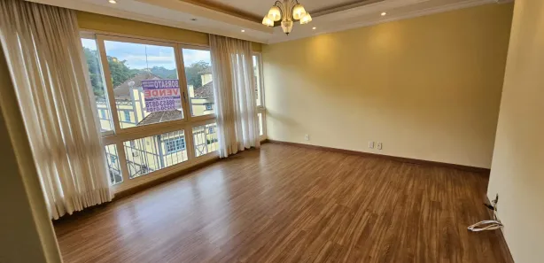 Apartamento com 3 Quartos à venda, 95m² no Valparaíso, Petrópolis