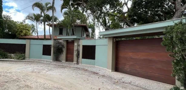 Sobrado com 3 Quartos para venda ou aluguel, 250m² no , Porto Seguro