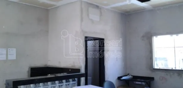 Galpão / Depósito / Armazém à venda, 573m² no Jardim Arco-Íris, Araraquara