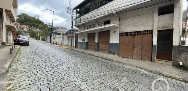 Loja / Salão / Ponto Comercial à venda, 107m² no Centro, Nova Friburgo