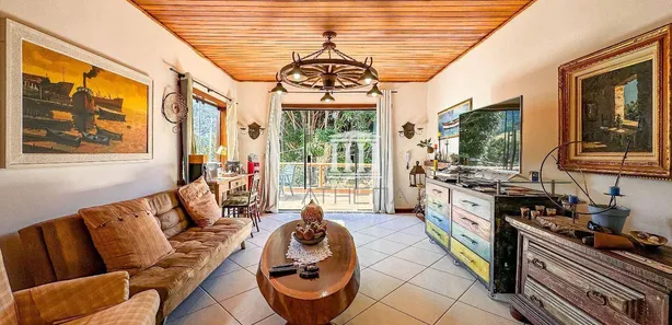 Casa de Condomínio com 3 Quartos para venda ou aluguel, 214m² no Vargem Grande, Teresópolis