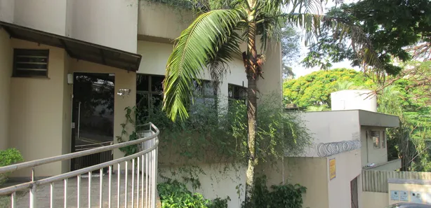 Prédio Inteiro com 14 Quartos à venda, 590m² no Quebec, Londrina