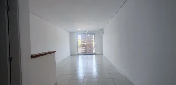 Conjunto Comercial / Sala para alugar, 40m² no Lageadinho, Cotia