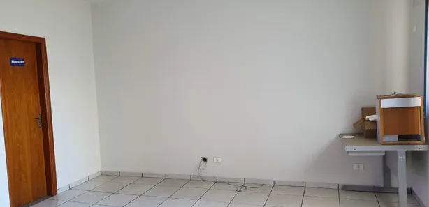 Conjunto Comercial / Sala com 7 Quartos para venda ou aluguel, 250m² no Centro, Campo Grande
