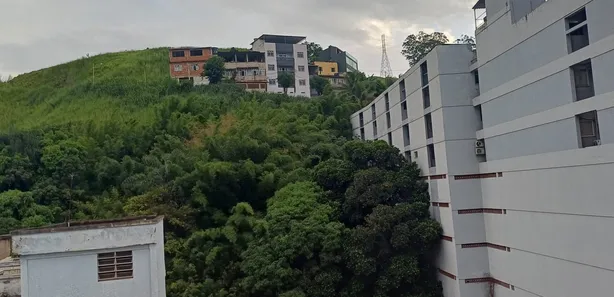 Apartamento com 2 Quartos à venda, 65m² no Centro, Barra Mansa