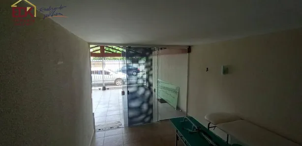 Casa Comercial com 3 Quartos à venda, 100m² no Vila Bourghese, Pindamonhangaba