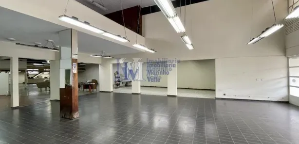 Galpão / Depósito / Armazém para alugar, 930m² no Centro, Bragança Paulista