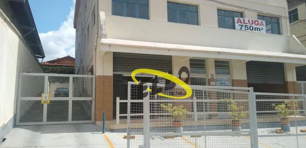 Prédio Inteiro para venda ou aluguel, 750m² no Jardim Lambreta, Cotia