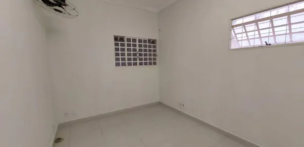 Loja / Salão / Ponto Comercial para alugar, 250m² no Centro, Marília
