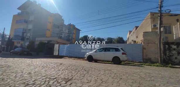 Terreno / Lote / Condomínio à venda, 623m² no Centro, Santa Maria