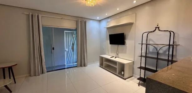 Casa com 2 Quartos para alugar, 10m² no , Parauapebas