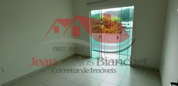 Sobrado com 2 Quartos para alugar, 70m² no Rio Pequeno, Camboriú