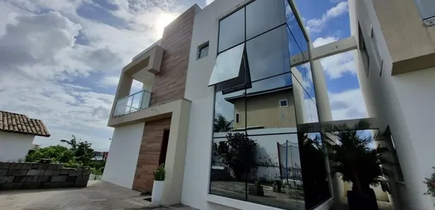 Sobrado com 4 Quartos à venda, 244m² no Pitangueiras, Lauro de Freitas