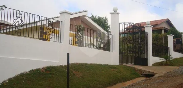 Casa de Condomínio com 4 Quartos à venda, 260m² no Campo Verde, Ibiúna