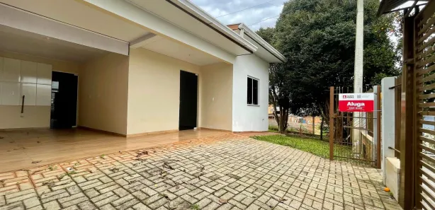 Casa com 2 Quartos para alugar, 90m² no Passo dos Fortes, Chapecó
