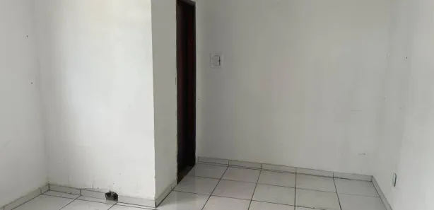 Loja / Salão / Ponto Comercial para alugar, 19m² no Centro, Itaguaí