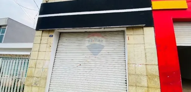 Loja / Salão / Ponto Comercial para alugar, 68m² no Centro, Atibaia