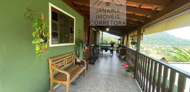 Casa de Condomínio com 3 Quartos à venda, 200m² no Iconha, Guapimirim