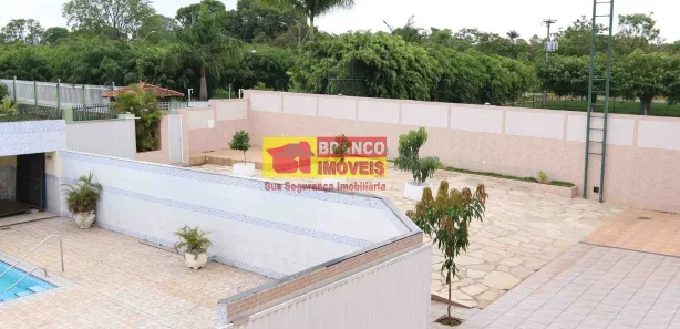 Casa de Condomínio com 2 Quartos para alugar, 990m² no Park Way, Brasília