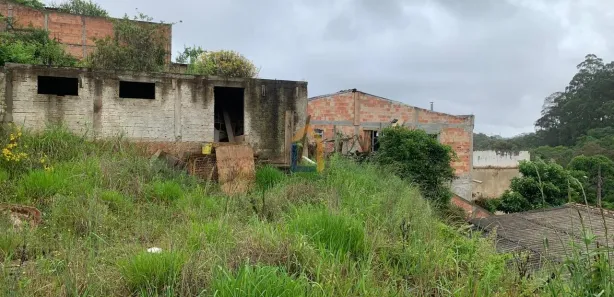 com 1 Quarto à venda, 360m² no Vila Alto Pinheiros, Almirante Tamandaré