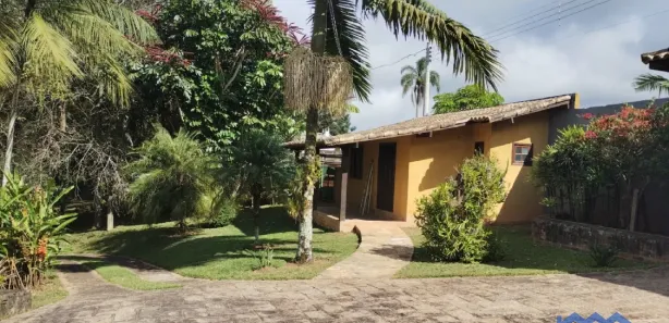 Fazenda / Sítio / Chácara com 4 Quartos à venda, 5500m² no Centro, Mairinque
