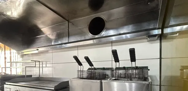 Loja / Salão / Ponto Comercial à venda, 95m² no Cachoeira do Bom Jesus, Florianópolis