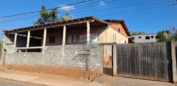 Fazenda / Sítio / Chácara com 4 Quartos à venda, 102m² no Recanto São Manoel II, Salto de Pirapora