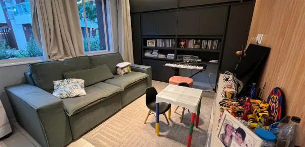 Casa de Condomínio com 4 Quartos à venda, 210m² no Buraquinho, Lauro de Freitas