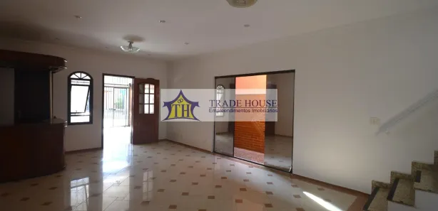 Sobrado com 3 Quartos para alugar, 200m² no Vila Brasílio Machado, São Paulo