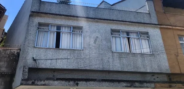Apartamento com 2 Quartos à venda, 70m² no Chácara Flora, Petrópolis