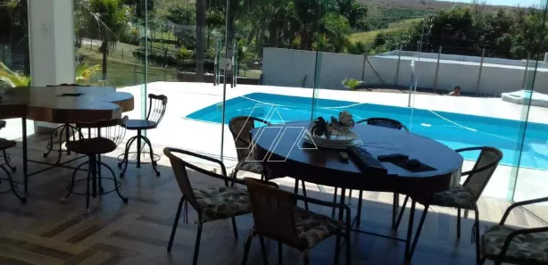 Fazenda / Sítio / Chácara com 2 Quartos para alugar, 350m² no Parque Serra Dourada, Marília