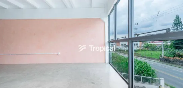 Conjunto Comercial / Sala para alugar, 50m² no Velha Central, Blumenau