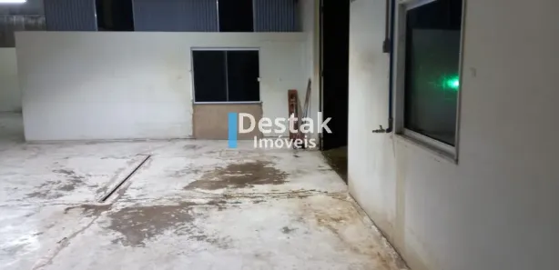 Galpão / Depósito / Armazém para alugar, 200m² no Santa Rita de Cássia, Barra Mansa