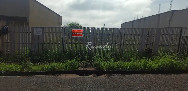 Terreno / Lote / Condomínio à venda, 252m² no Jardim San Raphael V, Arapongas