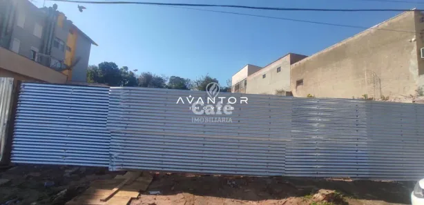 Terreno / Lote / Condomínio à venda, 623m² no Centro, Santa Maria