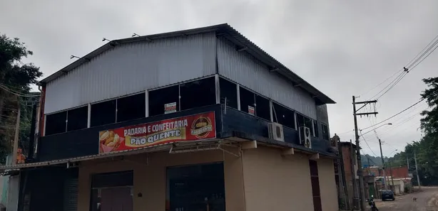 Loja / Salão / Ponto Comercial para alugar, 200m² no Vila Real, Várzea Paulista