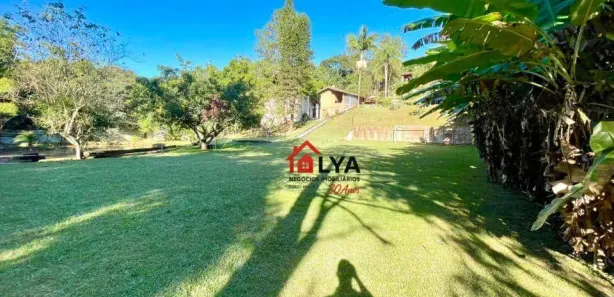 Fazenda / Sítio / Chácara com 6 Quartos para venda ou aluguel, 434m² no Jardim Maracanã, Atibaia