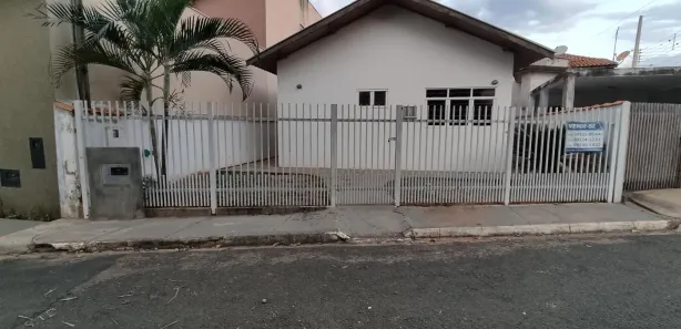 Conjunto Comercial / Sala com 1 Quarto à venda, 112m² no Jupiá, Três Lagoas