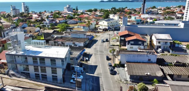 Loja / Salão / Ponto Comercial para alugar, 110m² no Centro, Penha