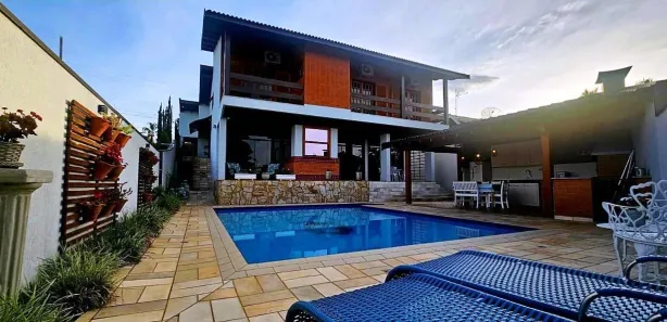 Casa com 3 Quartos à venda, 333m² no Centro, Águas de São Pedro