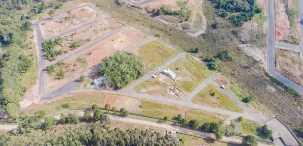 Terreno / Lote / Condomínio à venda, 280m² no Caraguata, Campina Grande do Sul
